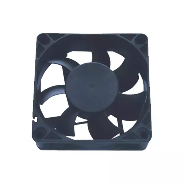 dc-fan-7025.jpg